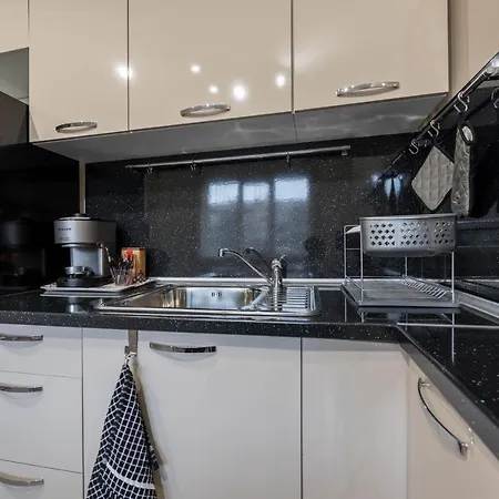Red Square 1br Varna